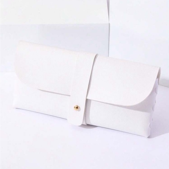 Faux leather Glasses Case - Buyers Choice - Picture 2 of 8